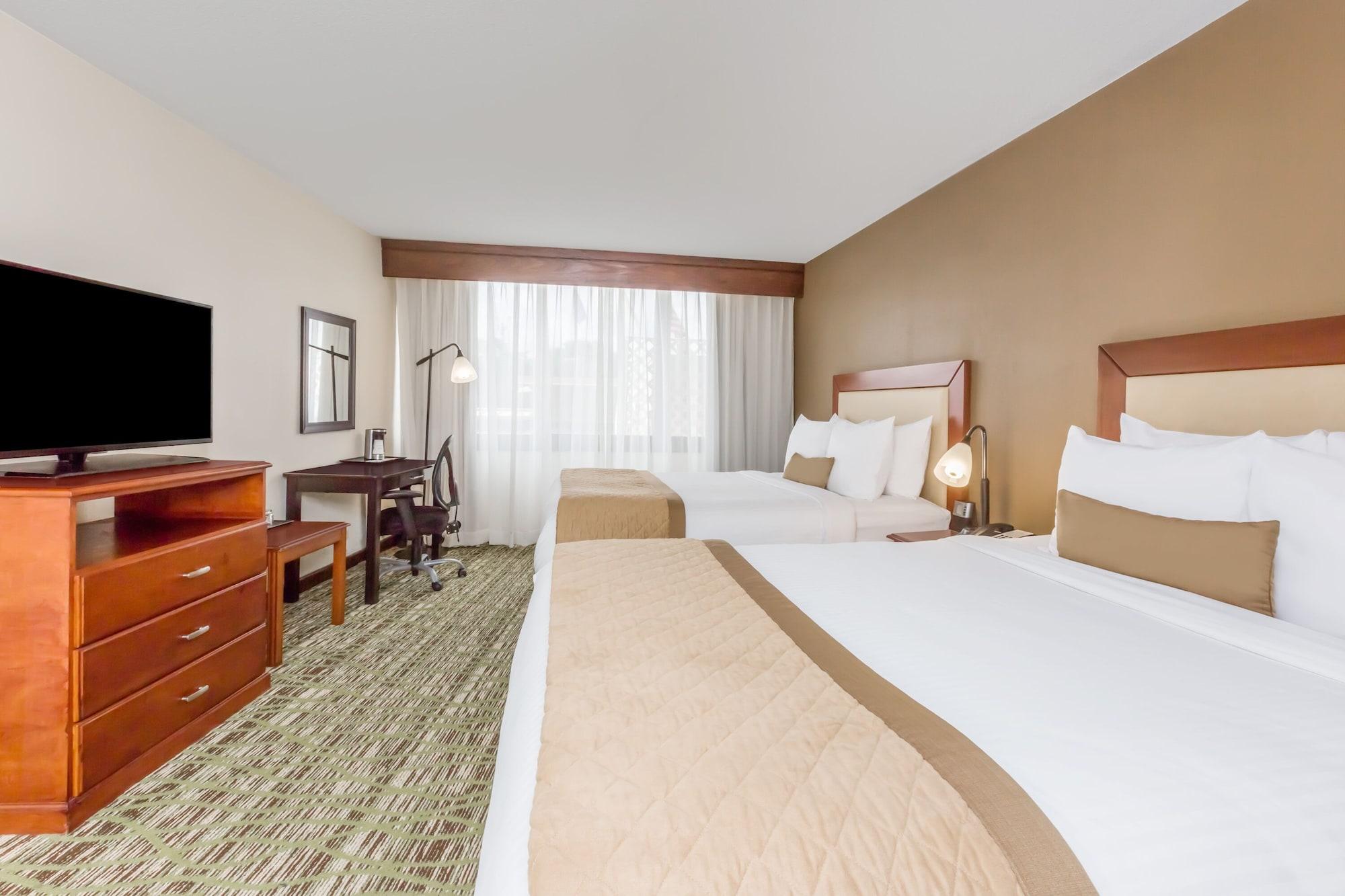 Clarion Hotel&Suites Mount Laurel Exterior foto